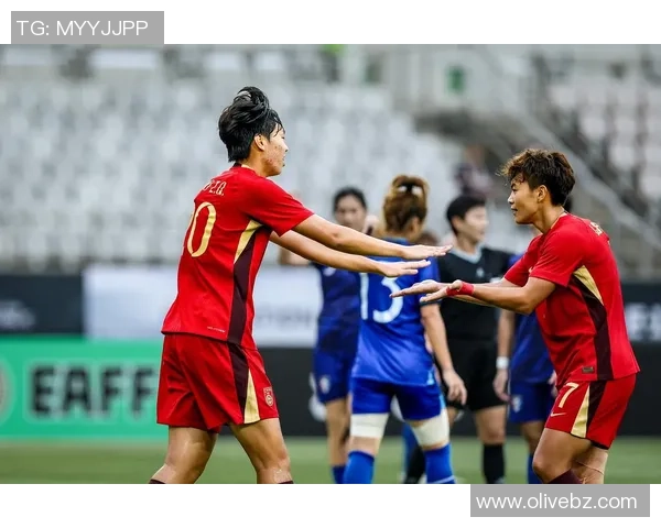 探讨多维足球明星的魅力与影响力及其在现代足球中的重要性