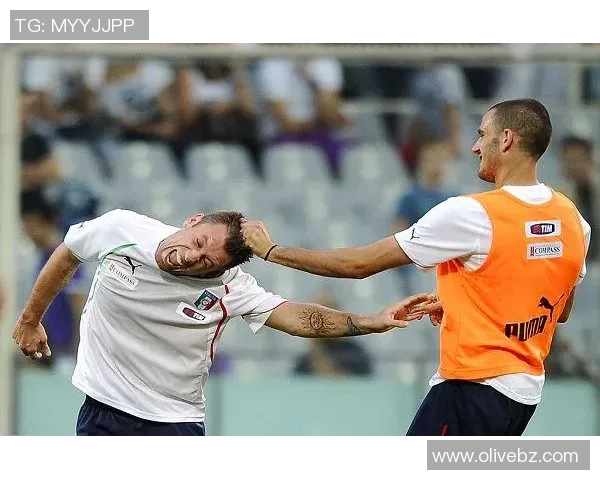 足球明星绰号茄盒的传奇故事与赛场背后的趣闻揭秘